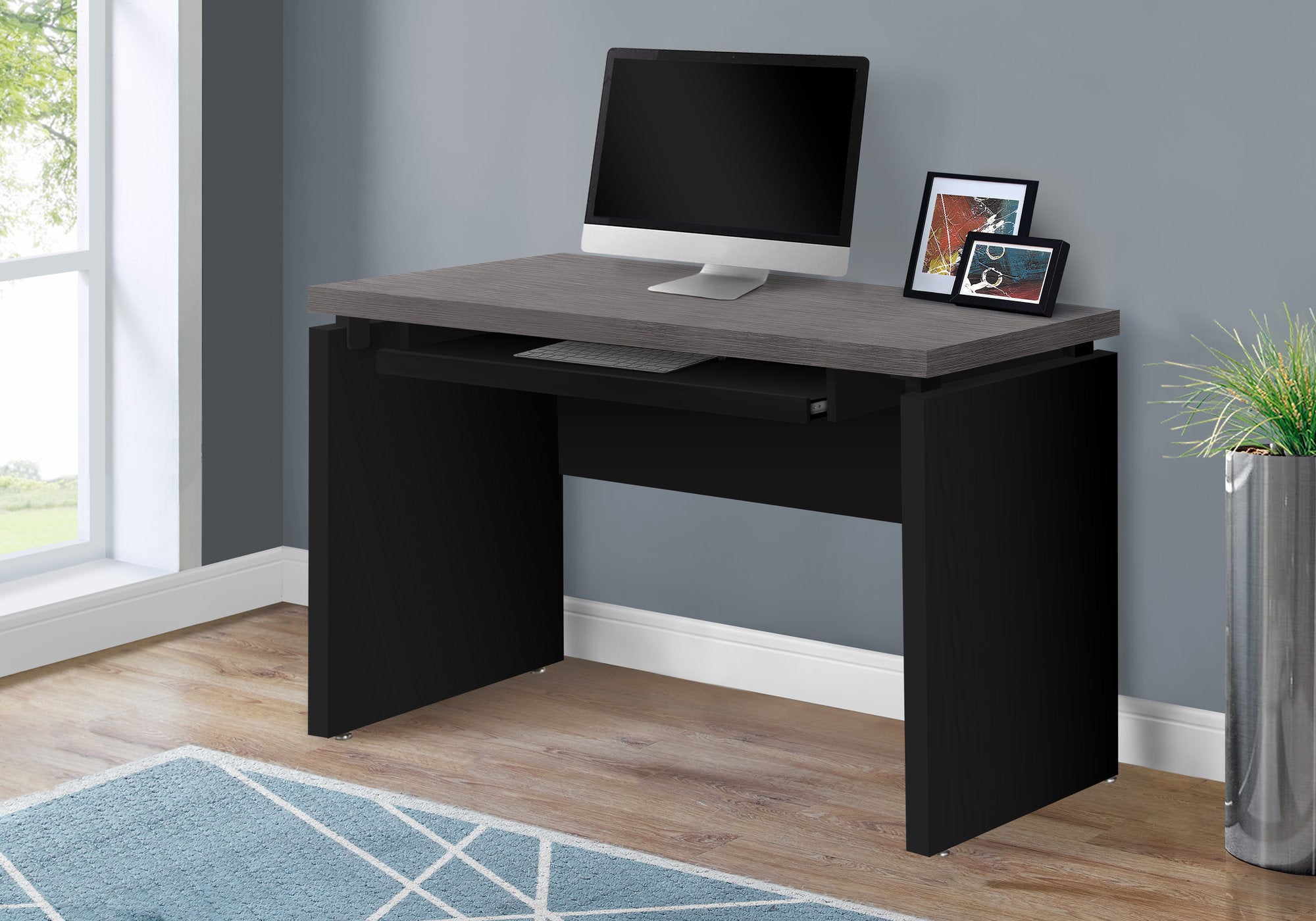 24" Gray and Black Computer Desk