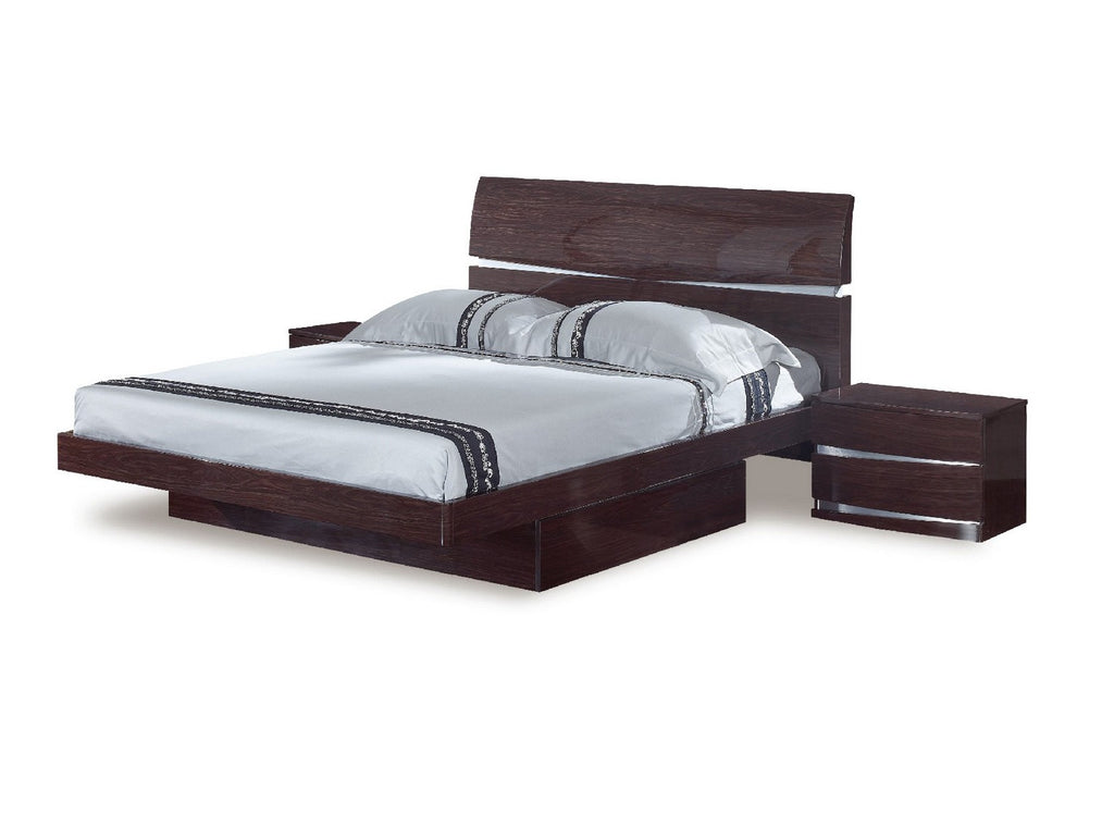 LuxxHomes  Solid Wood King Wood Brown Bed