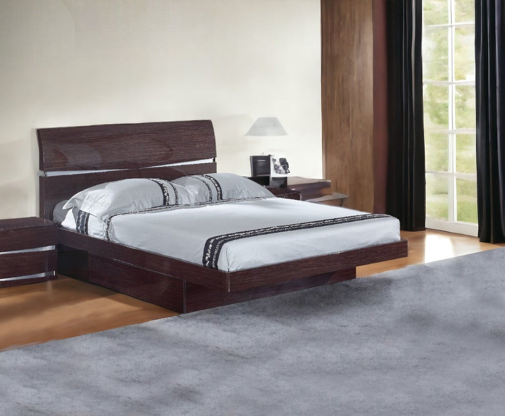 LuxxHomes  Solid Wood King Wood Brown Bed