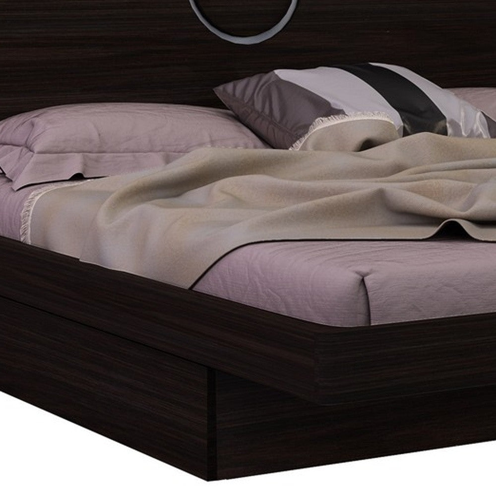 LuxxHomes  King Wood Brown Bed