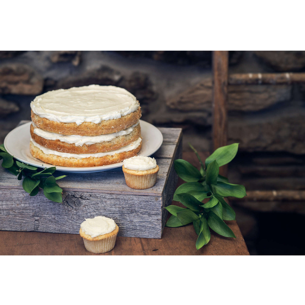 Natural Weathered Gray Cake Stand