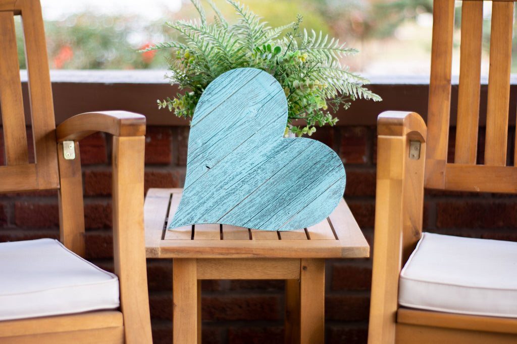 LuxxHomes  12" Turquoise Reclaimed Wood Heart Wall Decor