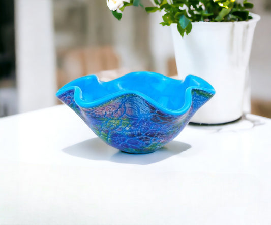 LuxxHomes  9" Modern Blue And Green Glass Centerpiece Bowl