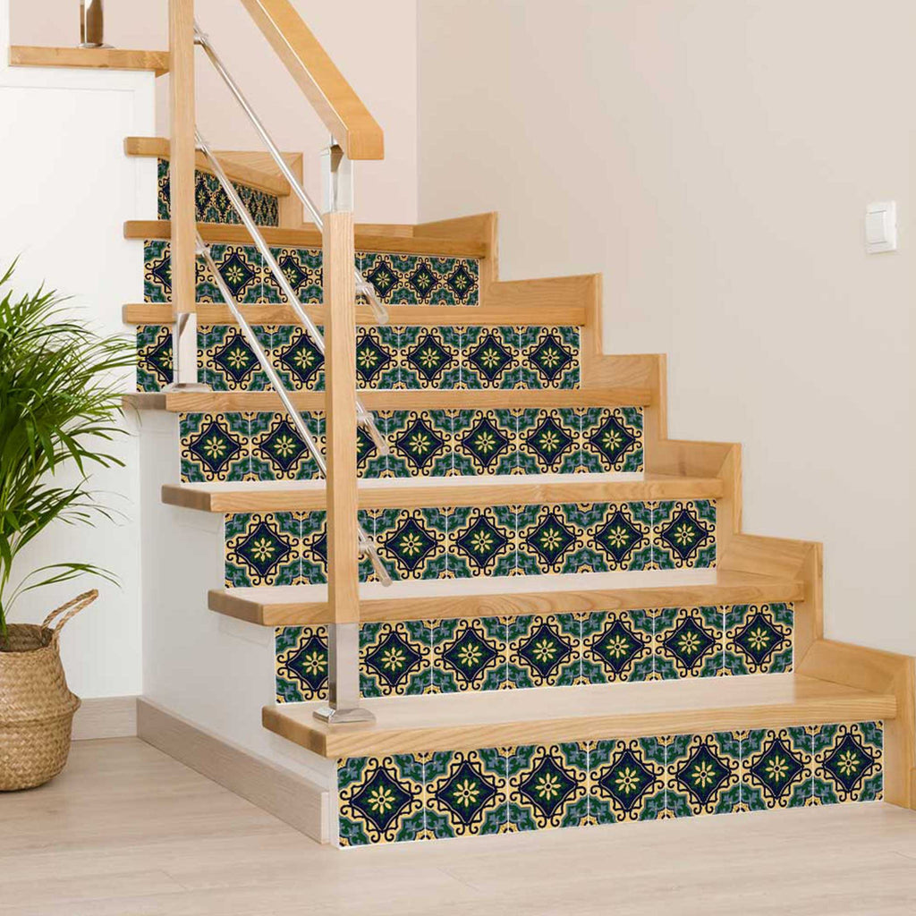 LuxxHomes  4" X 4" Agean Blue and Green Peel and Stick Tiles