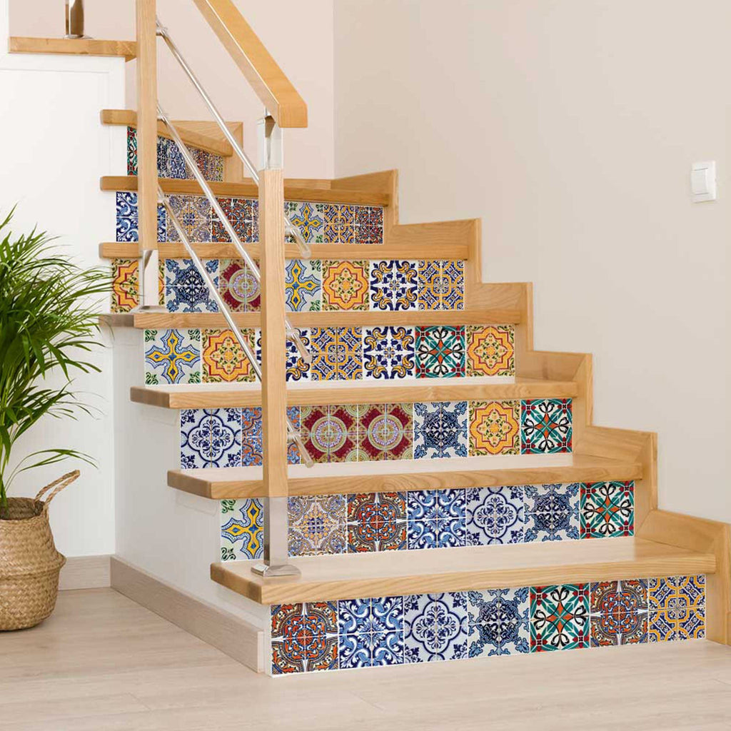 LuxxHomes  4" X 4" Addina Mutli Mosaic Peel And Stick Tiles