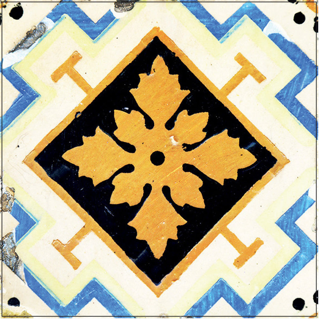 LuxxHomes  4" x 4" Snowflake and Diamond Peel and Stick Removable Tiles