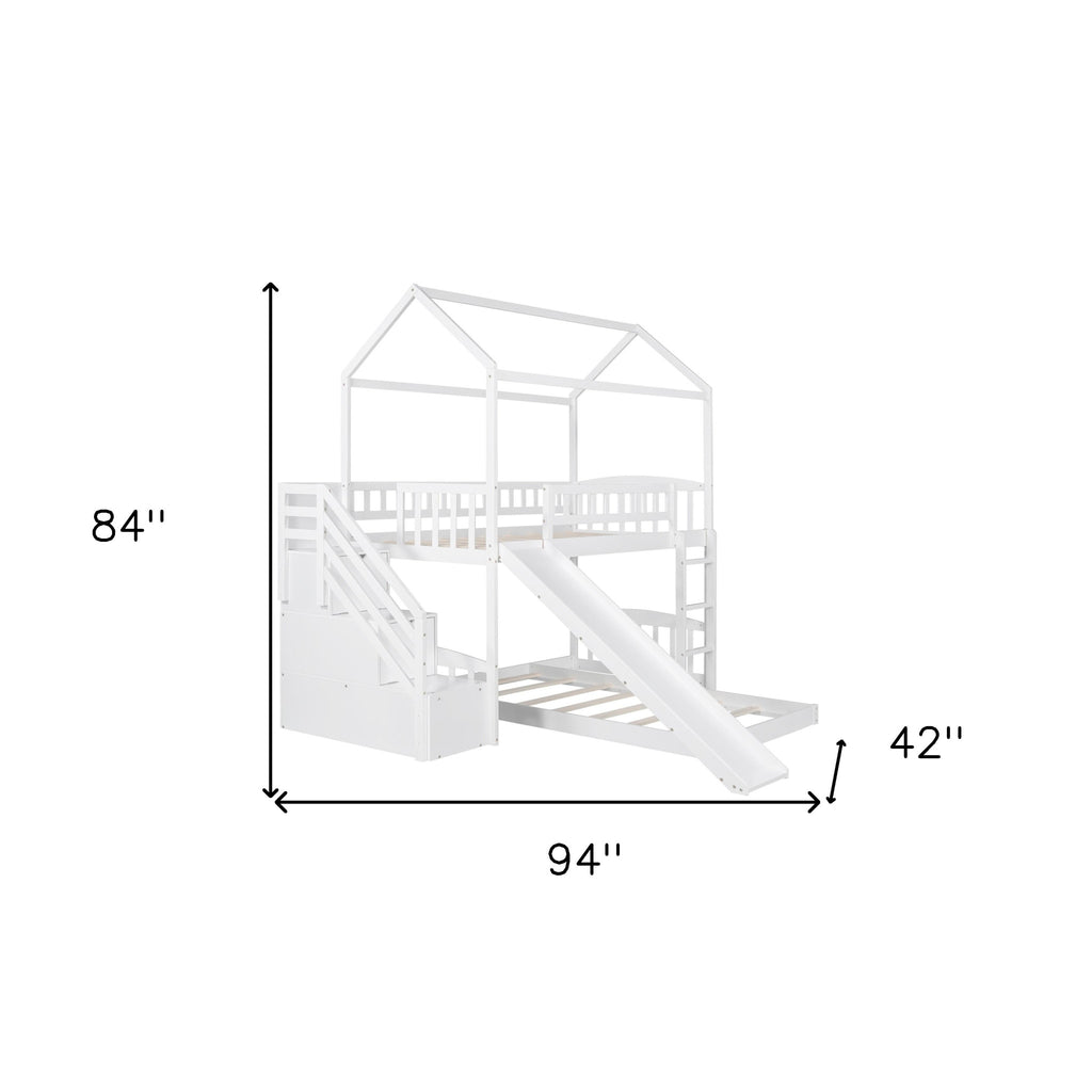 LuxxHomes  White Twin Over Twin PlayHouse Perpendicular Bunk Bed with Slide