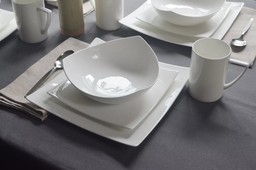 LuxxHomes  White Six Piece Square Bone China Service For Six Dinner Plate Set