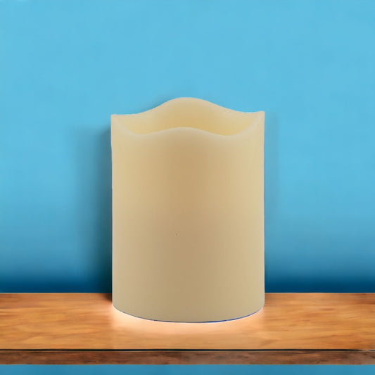 LuxxHomes  5" Ivory Flameless Pillar Candle