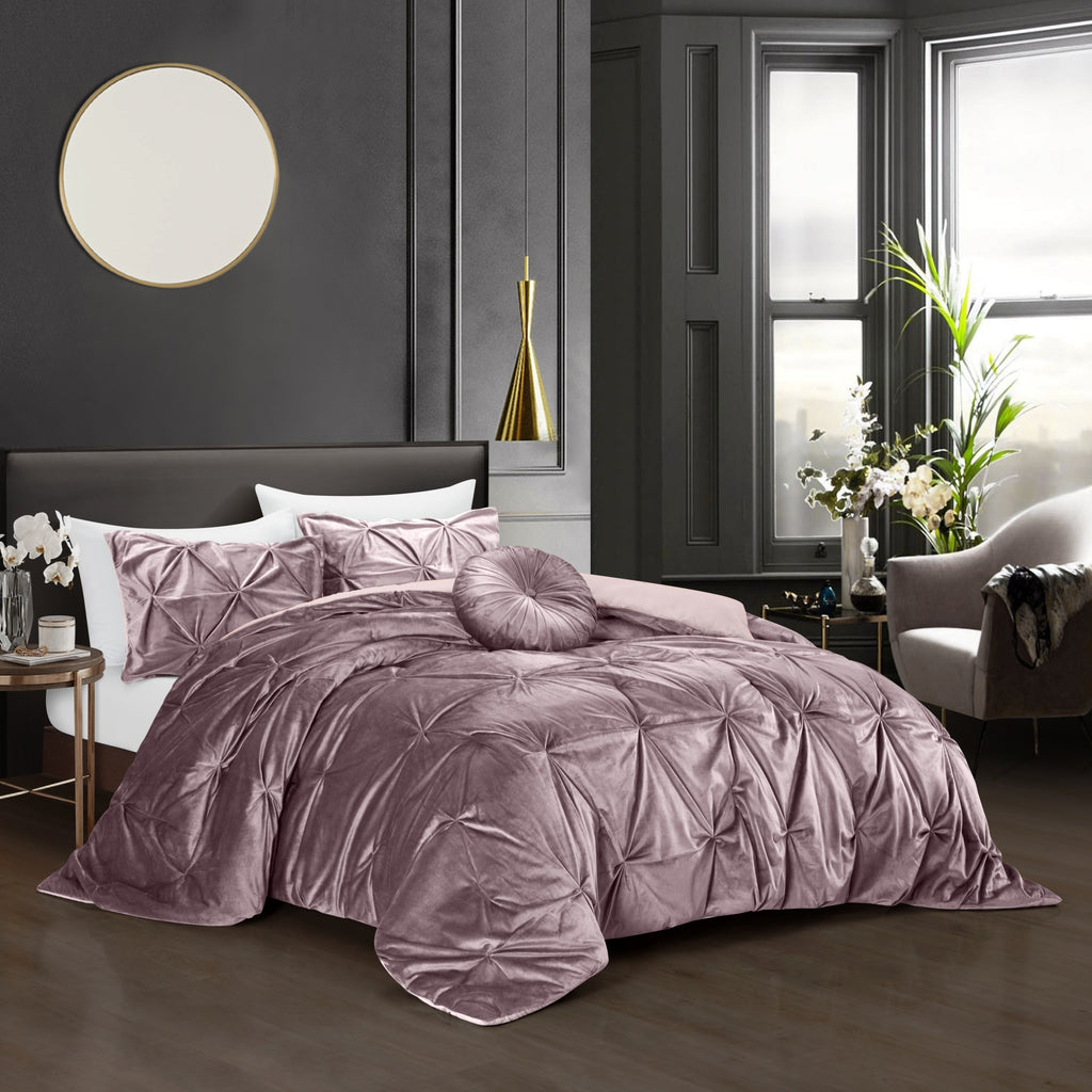 Blush Queen Polyester 130 Thread Count Washable Down Comforter Set