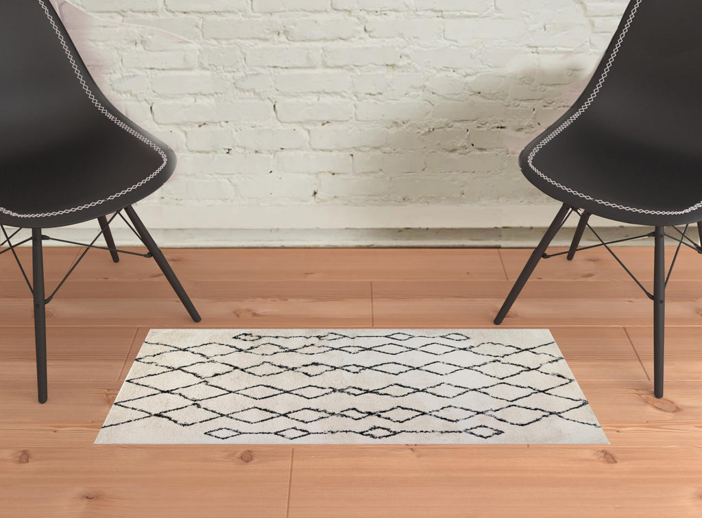 10' Black and Gray Geometric Shag Runner Rug