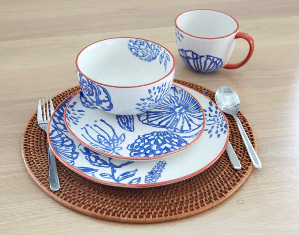 LuxxHomes  Blue and White Sixteen Piece Round Floral Ceramic Service For Four Dinnerware Set