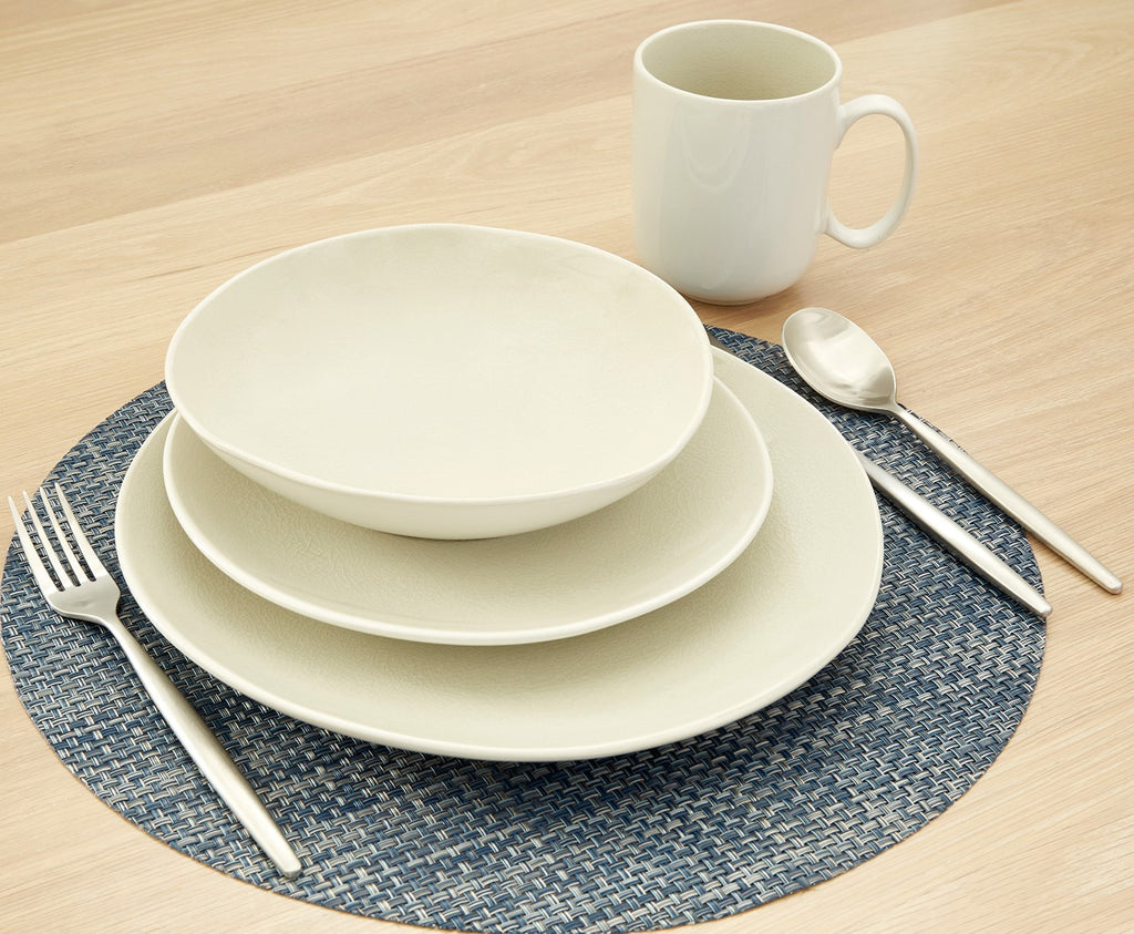 LuxxHomes  White and Natural Sixteen Piece Round Ceramic Service For Four Dinnerware Set